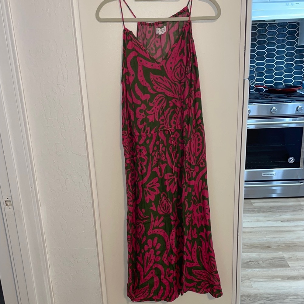 Velvet by Graham & Spencer Pink and Green Midi Dress - Picture 3 of 9